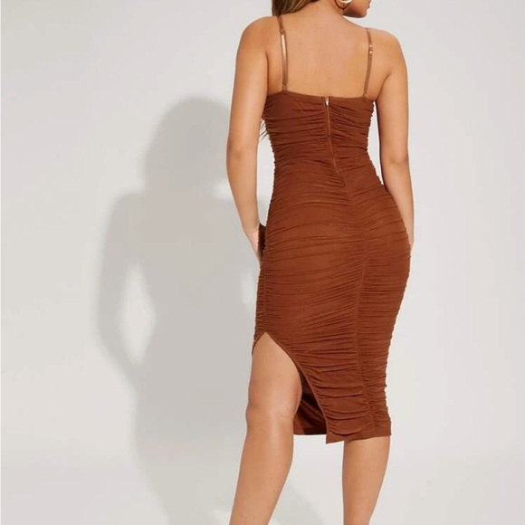 Ruched Sweetheart Neck Cami Bodycon Slit Dress in rust brown color - Picture 2 of 3